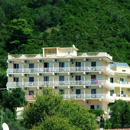 Golden Nests Appartement