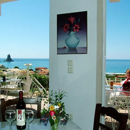 Golden Nests Appartement
